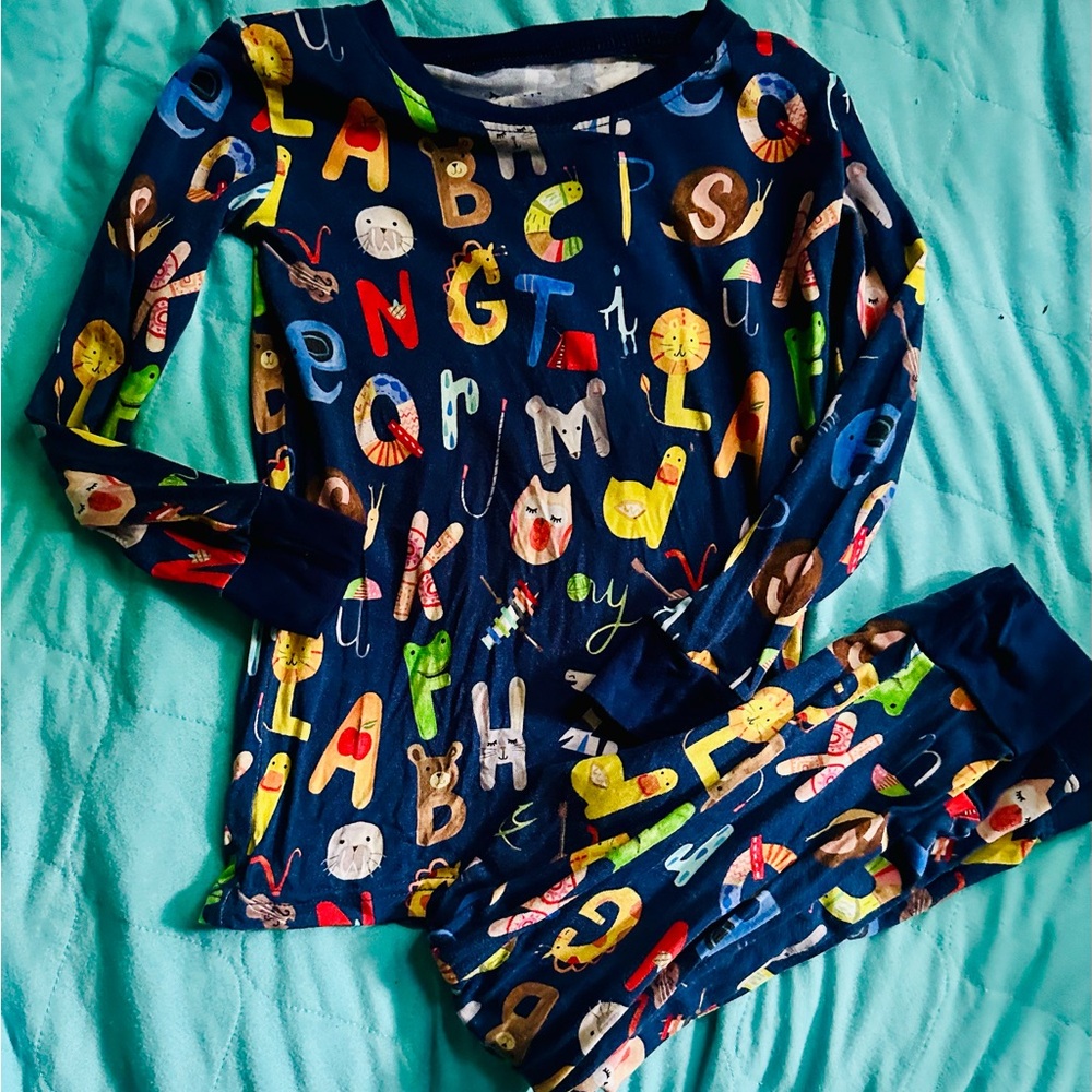 Little Sleepies 2T “Alphabet” 2pc Pajamas VGUC